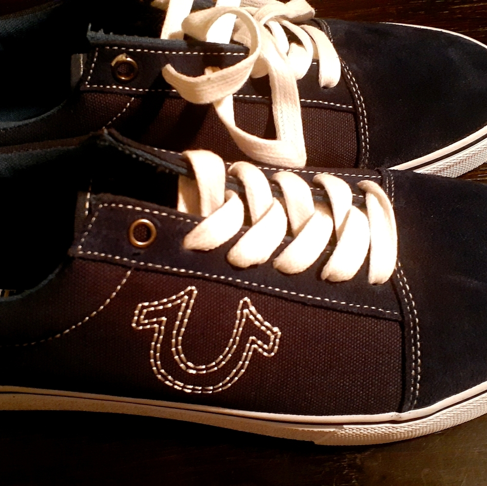 True Religion shoes